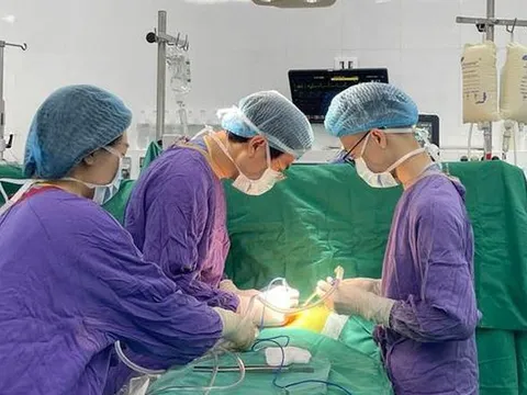 Nhân lên nghĩa cử cao đẹp