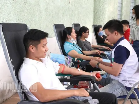 Ninh Bình: Tiếp nhận 615 đơn vị máu trong ngày hội hiến máu tình nguyện huyện Kim Sơn