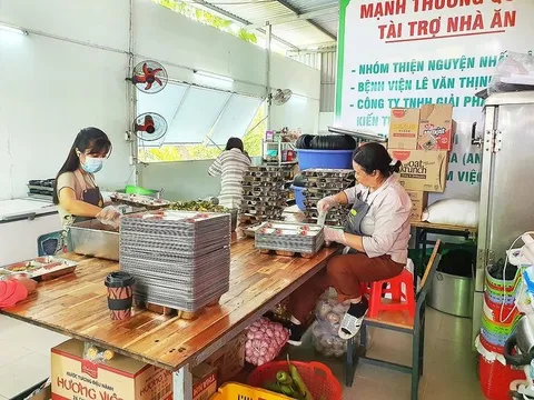 "Nhà ăn Hạnh phúc, Tủ gạo an sinh"… ra đời trong tình yêu thương lan tỏa