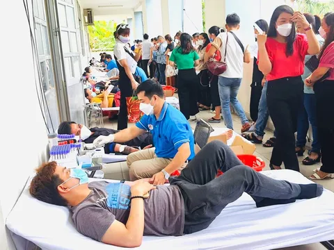 Bình Dương: Gần 300 người dân TP.Thuận An tham gia hiến máu tình nguyện
