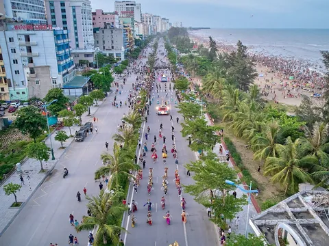 Sầm Sơn cam kết mùa du lịch 2023 không còn nạn ‘chặt chém, chèo kéo’ khách du lịch