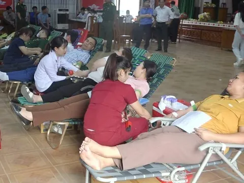 Quảng Nam: Ngày hội hiến máu tại huyện Đông Giang thu hút gần 430 cán bộ, công nhân viên chức
