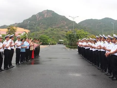 Hải trình ý nghĩa mang hơi ấm đất liền ra Trường Sa và nhà giàn DK1