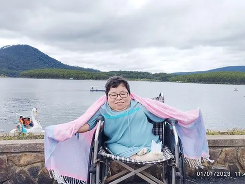 Cô giáo đặc biệt ở trường làng