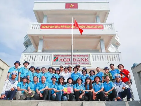 Agribank ủng hộ 1,5 tỷ đồng chương trình 'Xanh hóa Trường Sa'