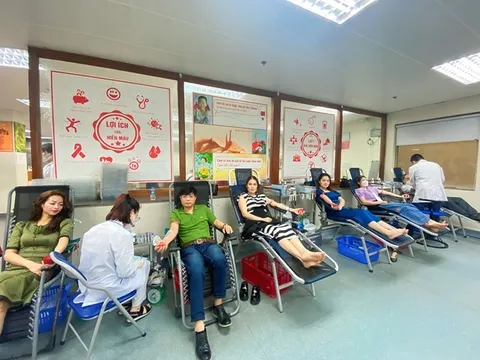 Báo Thanh tra tích cực tham gia phong trào hiến máu nhân đạo