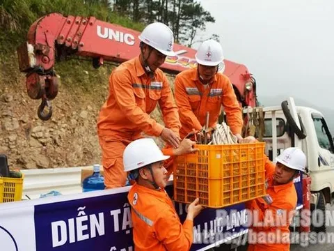 Công ty Điện lực Lạng Sơn diễn tập phòng, chống thiên tai, tìm kiếm cứu nạn năm 2023