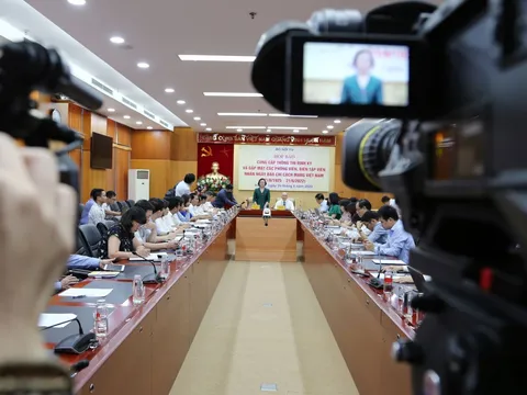 Phát huy sức mạnh báo chí bảo vệ nền tảng tư tưởng của Đảng