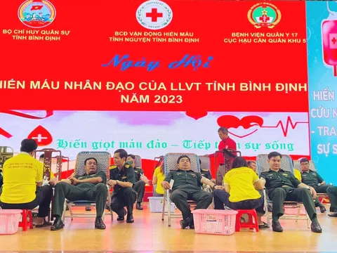 Bộ Chỉ huy quân sự tỉnh Bình Định tham gia hiến máu tình nguyện