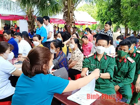 Bình Phước: Thu 320 đơn vị máu trong ngày hội hiến máu tình nguyện đợt 1 tại huyện Đồng Phú