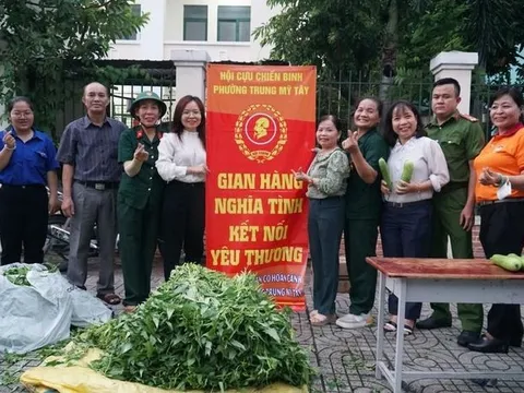 Phiên chợ nghĩa tình 0 đồng trong dịp nghỉ lễ 30-4