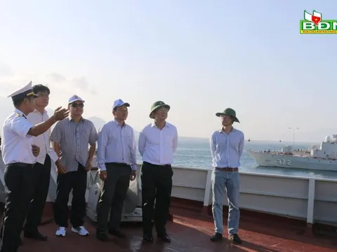 Đoàn công tác của Đắk Nông thăm cán bộ, chiến sĩ, Nhân dân Trường Sa