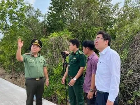 Thắp sáng con đường ấm tình quân dân trên ấp đảo ở Cần Giờ