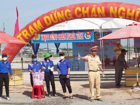 Trạm dừng chân nghĩa tình ấm lòng người dân xa quê