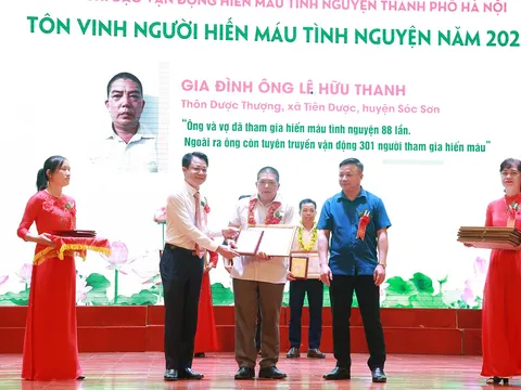 Người đàn ông có số lần hiến máu cứu người gần gấp đôi tuổi đời