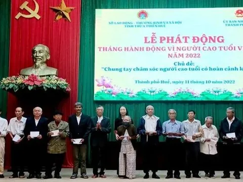 Thừa Thiên Huế bảo đảm người cao tuổi được phát huy và chăm sóc đầy đủ