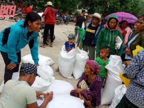 Hỗ trợ gạo dự trữ quốc gia cho công tác bảo vệ, phát triển rừng