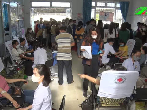 Lâm Đồng: Tiếp nhận gần 300 đơn vị máu trong ngày hội hiến máu tình nguyện tại huyện Đức Trọn