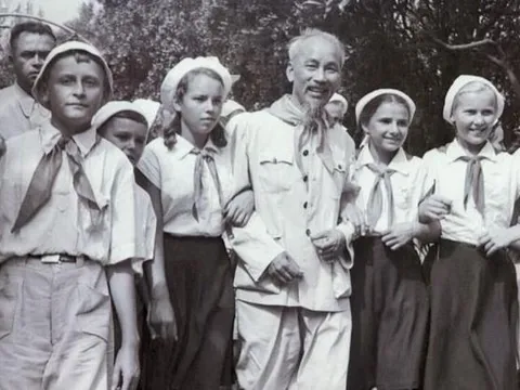 Chủ tịch Hồ Chí Minh và những di sản mãi mãi vẹn nguyên