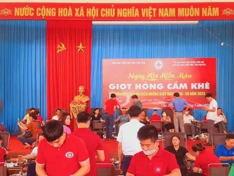 Cẩm Khê (Phú Thọ): Gần 700 tình nguyện viên tham gia hiến máu