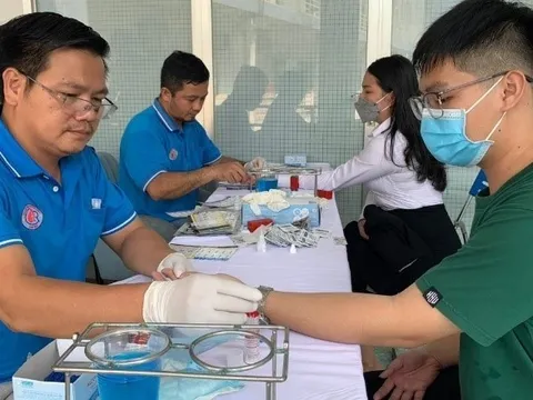 Đoàn viên Công đoàn ngành Ngân hàng tỉnh Bình Dương hiến 250 đơn vị máu