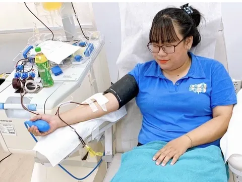 Cô gái 9X ở Bình Dương "nghiện" hiến máu dù rất sợ kim tiêm