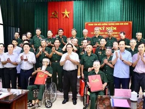 Bộ LĐ-TB&XH đề xuất dành hơn 427 tỷ đồng tặng quà người có công với cách mạng