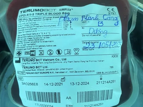 Giám đốc bệnh viện hiến máu cứu sản phụ sinh con lần 5