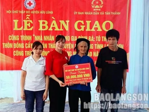 Lạng Sơn: Bàn giao nhà nhân ái tại huyện Hữu Lũng