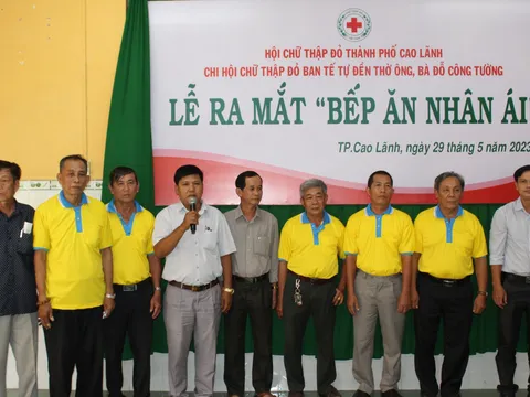 Ra mắt Chi Hội Chữ thập đỏ Đền thờ ông bà Đỗ Công Tường và Bếp ăn nhân ái