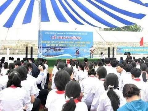 Tổ chức lễ phát động toàn dân tập bơi và phòng chống đuối nước tại Nghệ An