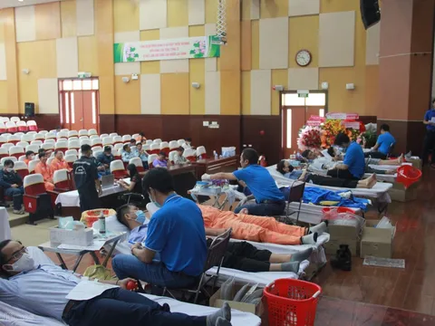 Hiến máu nhân đạo: Nét đẹp thiện nguyện của Đoàn Thanh niên Nhà máy Đạm Phú Mỹ