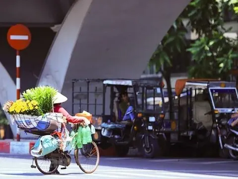 Dự báo thời tiết ngày 3/6: Hà Nội nắng chói chang, có nơi trên 37 độ C