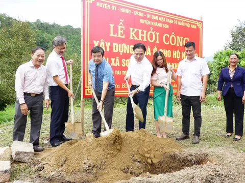 Khởi công xây dựng 20 căn nhà cho hộ nghèo huyện Khánh Sơn