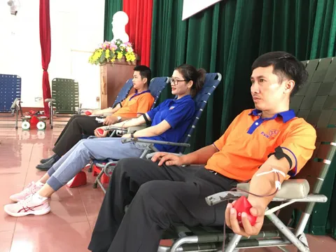 Đắk Lắk: Gần 300 đoàn viên, thanh niên tham gia hiến máu tình nguyện