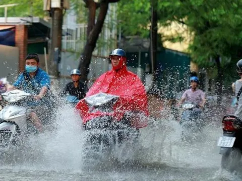 Dự báo thời tiết ngày 14/6: Hà Nội có mưa dông, khả năng xảy ra lốc sét