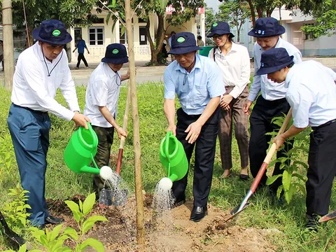 Bắc Giang: Trồng cây xanh hưởng ứng ngày Quốc tế sa mạc hóa và hạn hán năm 2023