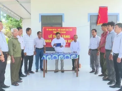 Bình Thuận trao tặng 'Nhà đại đoàn kết' cho hội viên cao tuổi ở huyện Hàm Thuận Bắc