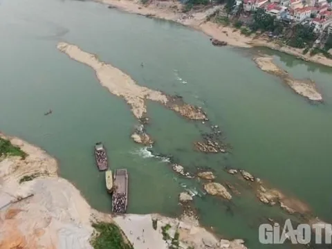 Những chuyến phà cuối trên sông Lô trước khi hoàn thành sứ mệnh lịch sử