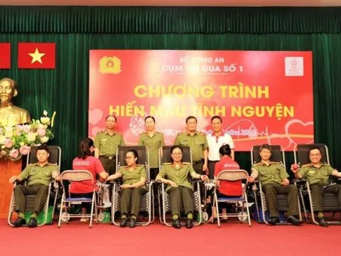 Lan tỏa tinh thần nhân ái từ chương trình hiến máu tình nguyện của Cụm thi đua số 1