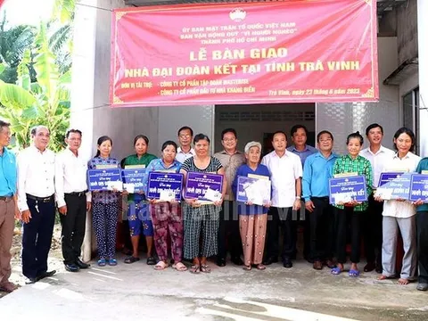 Trà Vinh: Bàn giao 36 căn nhà Đại đoàn kết cho hộ nghèo huyện Trà Cú