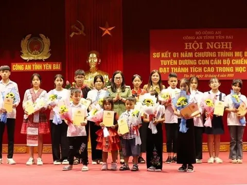 Yên Bái: Gần 50 trẻ được chăm sóc đến năm 18 tuổi thông qua chương trình 'Mẹ đỡ đầu'