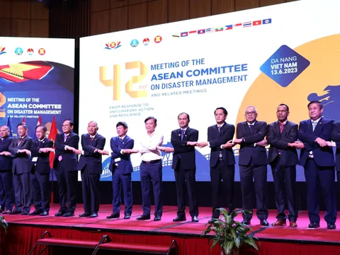 Tăng cường đoàn kết và sức mạnh tập thể của ASEAN về quản lý thiên tai