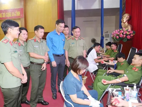 Công an Bắc Ninh tổ chức hiến máu tình nguyện “Giọt máu nghĩa tình vì đồng đội thân yêu” năm 2023