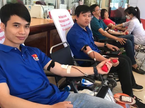 Gần 140 đoàn viên thanh niên Lâm Đồng hiến máu cứu người