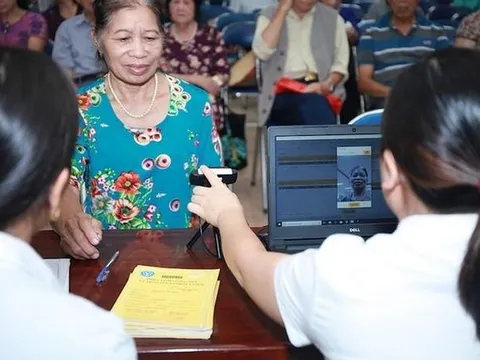 Đề xuất tăng mức trợ cấp với lao động vượt năm đóng bảo hiểm xã hội