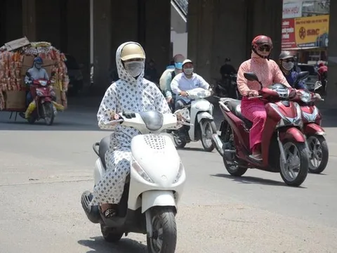 Dự báo thời tiết ngày 12/7: Nắng nóng bao trùm hầu khắp Bắc Bộ, có nơi trên 38 độ
