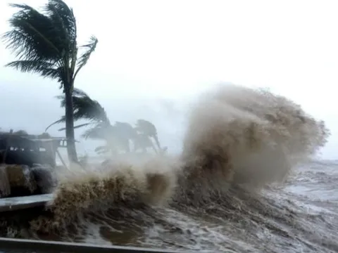 Biển Đông sắp đón bão, kết thúc đợt nắng nóng kéo dài ở Bắc bộ