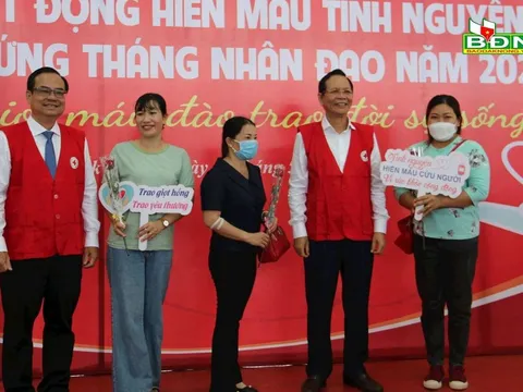 Đắk Nông: 'Hành trình Đỏ' - kết nối những trái tim nhân ái