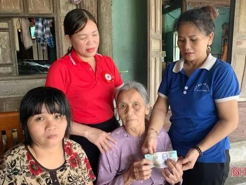 12 năm miệt mài mang yêu thương đến với những mảnh đời bất hạnh